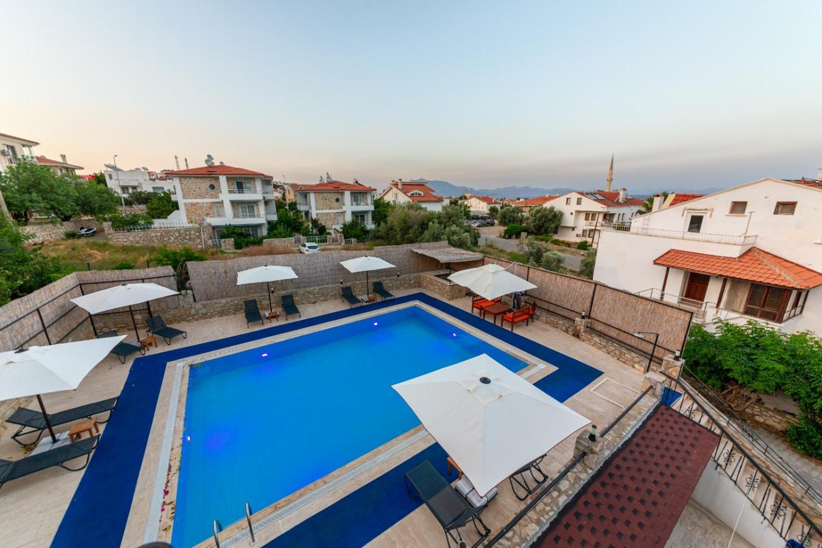Oezguem Suite Otel Datca Exterior photo