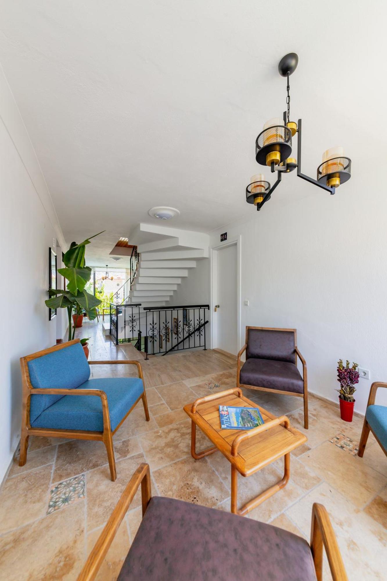 Oezguem Suite Otel Datca Exterior photo